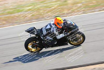 media/Feb-05-2023-Classic Track Day (Sun) [[c35aca4a42]]/Group 3/session 1 turn 9/